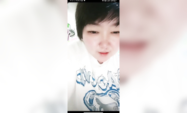 最新《瘋狂抖音》外篇之《抖音擦邊4》顏值主播各顯神通 閃現走光 刷邊瘋狂作死 扣逼漏奶 (65)