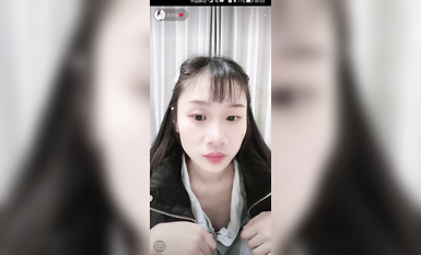 最新《瘋狂抖音》外篇之『三亞美女2』極品三亞外圍美女大秀身材 作死大尺度 摳B揉乳擠奶 (130)