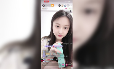 最新《瘋狂抖音》外篇之《抖音擦邊4》顏值主播各顯神通 閃現走光 刷邊瘋狂作死 扣逼漏奶 (145)