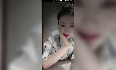 最新《瘋狂抖音》外篇之《抖音擦邊4》顏值主播各顯神通 閃現走光 刷邊瘋狂作死 扣逼漏奶 (166)