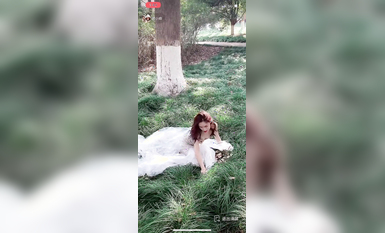 最新《瘋狂抖音》外篇之『三亞美女2』極品三亞外圍美女大秀身材 作死大尺度 摳B揉乳擠奶 (13)