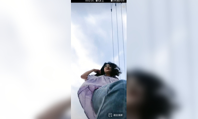 最新《瘋狂抖音》外篇之《抖音擦邊4》顏值主播各顯神通 閃現走光 刷邊瘋狂作死 扣逼漏奶 (143)