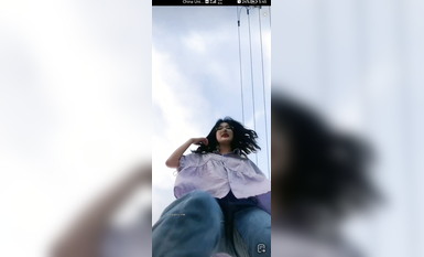 最新《瘋狂抖音》外篇之《抖音擦邊4》顏值主播各顯神通 閃現走光 刷邊瘋狂作死 扣逼漏奶 (143)