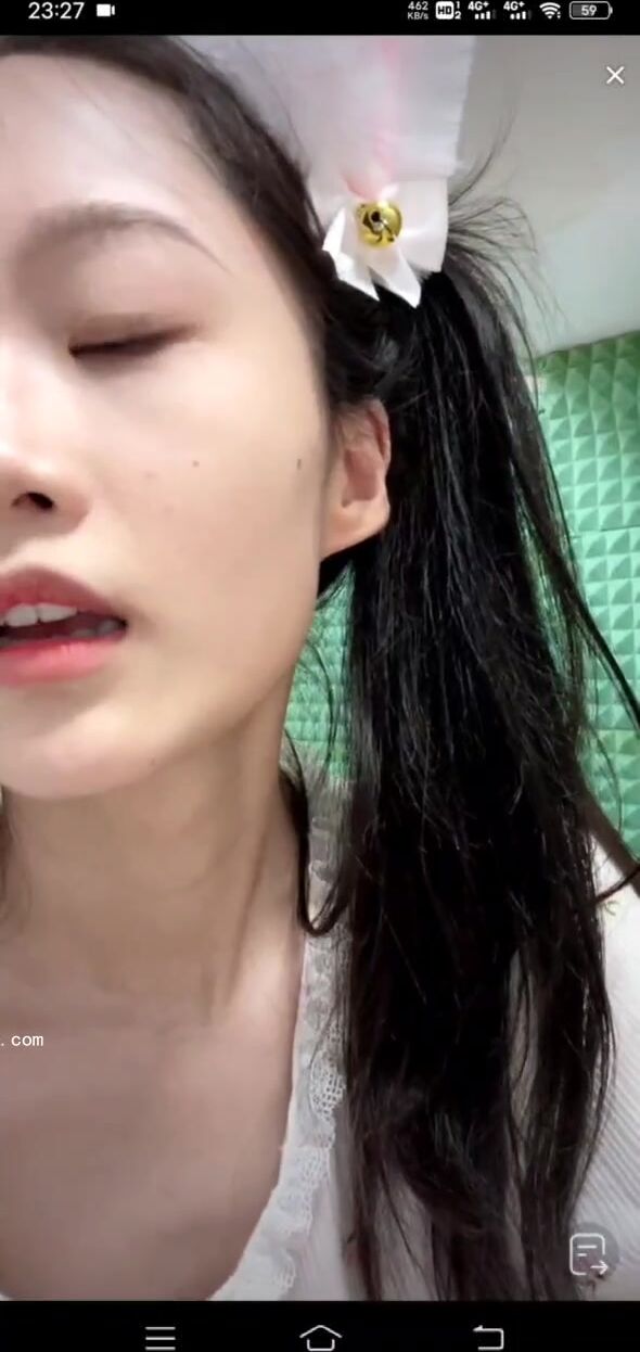 最新《瘋狂抖音》外篇之《抖音擦邊4》顏值主播各顯神通 閃現走光 刷邊瘋狂作死 扣逼漏奶 (237)