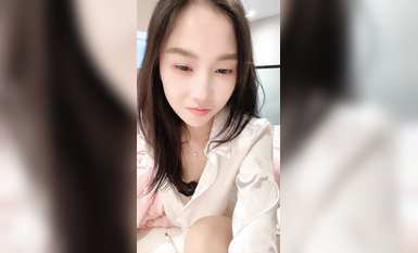 重磅核彈！高人氣女神~20小時~【小悅悅】裸舞~啪啪~噴水~~ (4)