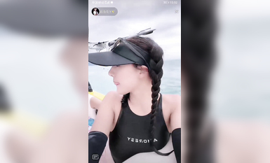 最新《瘋狂抖音》外篇之『三亞美女2』極品三亞外圍美女大秀身材 作死大尺度 摳B揉乳擠奶 (2)