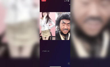 最新《瘋狂抖音》外篇之《抖音擦邊4》顏值主播各顯神通 閃現走光 刷邊瘋狂作死 扣逼漏奶 (155)