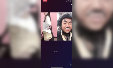 最新《瘋狂抖音》外篇之《抖音擦邊4》顏值主播各顯神通 閃現走光 刷邊瘋狂作死 扣逼漏奶 (155)