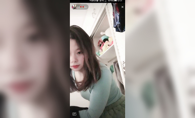 最新《瘋狂抖音》外篇之『三亞美女2』極品三亞外圍美女大秀身材 作死大尺度 摳B揉乳擠奶 (45)