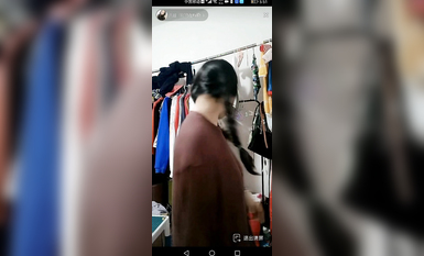 最新《瘋狂抖音》外篇之『三亞美女2』極品三亞外圍美女大秀身材 作死大尺度 摳B揉乳擠奶 (90)