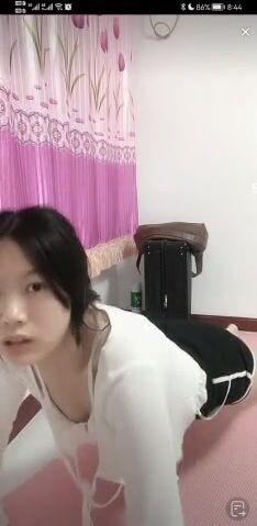 最新《瘋狂抖音》外篇之《抖音擦邊4》顏值主播各顯神通 閃現走光 刷邊瘋狂作死 扣逼漏奶 (229)