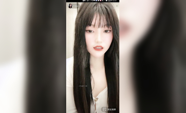 最新《瘋狂抖音》外篇之『三亞美女2』極品三亞外圍美女大秀身材 作死大尺度 摳B揉乳擠奶 (24)