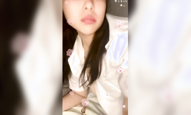 最新《瘋狂抖音》外篇之『三亞美女2』極品三亞外圍美女大秀身材 作死大尺度 摳B揉乳擠奶 (19)