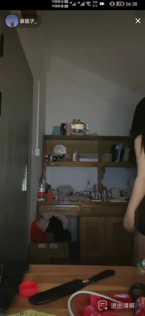 最新《瘋狂抖音》外篇之『三亞美女2』極品三亞外圍美女大秀身材 作死大尺度 摳B揉乳擠奶 (67)