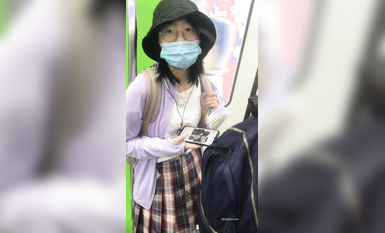 稀缺學妹專場 專業抄底靚麗學生妹JK制服 掀裙開閃光燈強抄 看的心驚肉跳太刺激 超清4K原版 (49)