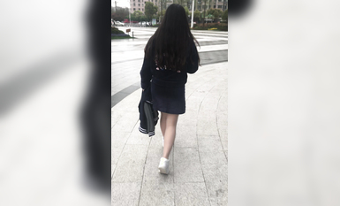 稀缺學妹專場 專業抄底靚麗學生妹JK制服 掀裙開閃光燈強抄 看的心驚肉跳太刺激 超清4K原版 (37)