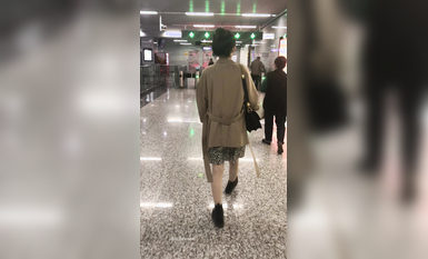 稀缺學妹專場 專業抄底靚麗學生妹JK制服 掀裙開閃光燈強抄 看的心驚肉跳太刺激 超清4K原版 (18)