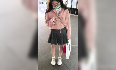 稀缺學妹專場 專業抄底靚麗學生妹JK制服 掀裙開閃光燈強抄 看的心驚肉跳太刺激 超清4K原版 (45)