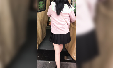 稀缺學妹專場 專業抄底靚麗學生妹JK制服 掀裙開閃光燈強抄 看的心驚肉跳太刺激 超清4K原版 (24)