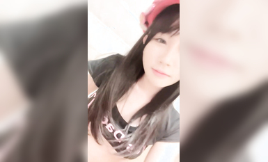 童顏巨乳蘿莉【京魚兒】二次元風COS裝摳B特寫 三場收費合集 (2)