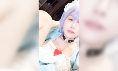 童顏巨乳蘿莉【京魚兒】二次元風COS裝摳B特寫 三場收費合集 (3)