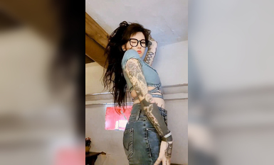 顏值巔峰白富美女神『Chloe』最新真愛群流出 狂野紋身爆乳女神的最後瘋狂 高清 (6)