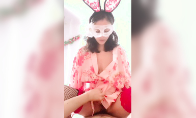 皙豪乳人妻露臉啪啪私拍專享 多制服換裝無套肆意蹂躪懟操小穴啪啪 三穴全開  (10)