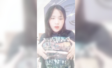 外站精品流出 極品騷逼反差婊Dilapye個人自慰SHOW及與男友啪啪視頻 (3)