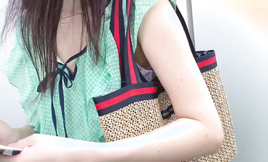 【精品TP】外站盜攝新流出  猥瑣男跟隨極品口罩女上下鏡頭抄底及暴抄極品奶頭manpo7